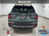 Used 2022 Kia Sorento S w/ Panoramic Sunroof Package image 5