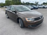 Used 2012 Volkswagen Jetta SEL image 2