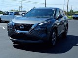 Used 2023 Nissan Rogue SV image 2