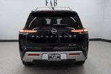 Used 2023 Nissan Pathfinder SL image 4