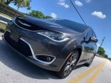 Used 2018 Chrysler Pacifica Limited w/ Tire & Wheel Group image 3