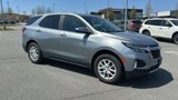 Used 2023 Chevrolet Equinox LT image 2