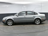 Used 2004 Volkswagen Passat GLX image 2