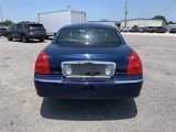 Used 2011 Lincoln Town Car Signature Limited image 5