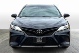 Used 2018 Toyota Camry XSE image 3