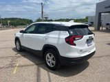 Used 2024 GMC Terrain SLE image 4