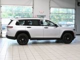 New 2023 Jeep Grand Cherokee L Laredo image 4