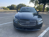 Used 2015 Ford Taurus SE image 2