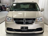 Used 2015 Dodge Grand Caravan SXT w/ UConnect Hands-Free Group image 2