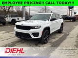 New 2025 Jeep Grand Cherokee Altitude image 3