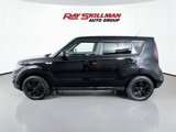 Used 2017 Kia Soul w/ Convenience Package image 4