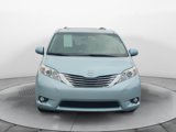Used 2017 Toyota Sienna XLE image 2