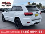 Used 2021 Jeep Grand Cherokee Laredo X image 3