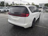 New 2024 Chrysler Pacifica Limited w/ Uconnect Theater Family Group image 2
