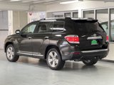 Used 2012 Toyota Highlander Limited image 3