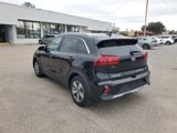 Used 2021 Kia Niro LX image 3
