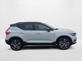 Used 2022 Volvo XC40 T5 R-Design w/ Protection Package Premier image 4