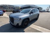 Used 2023 GMC Acadia SLE w/ Driver Convenience Package image 4