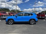 Used 2022 Volkswagen Taos SEL w/ Panoramic Sunroof Package image 2