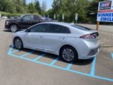 Used 2021 Hyundai Ioniq Limited image 4