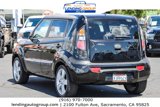 Used 2011 Kia Soul ! image 2