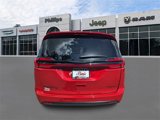 New 2025 Chrysler Pacifica Limited image 5