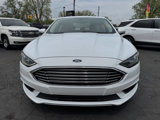 Used 2017 Ford Fusion SE w/ Fusion SE Technology Package image 2