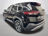 Used 2023 Nissan Rogue SV image 3