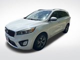 Used 2017 Kia Sorento SX image 2