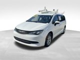 Used 2022 Chrysler Voyager LX image 3