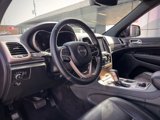 Used 2017 Jeep Grand Cherokee Limited image 2