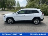 Used 2019 Jeep Cherokee Latitude w/ Popular Appearance Group image 2