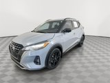 Used 2022 Nissan Kicks SR image 4