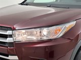 Used 2019 Toyota Highlander XLE image 2