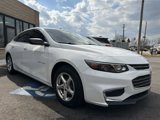 Used 2018 Chevrolet Malibu LS image 3
