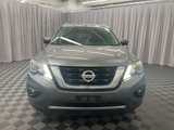 Used 2017 Nissan Pathfinder SL image 2