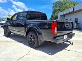 Used 2018 Nissan Frontier SV w/ Midnight Edition Floor Mats image 5