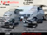 Used 2023 Chevrolet Equinox LS w/ LS Convenience Package image 3
