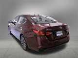 Used 2023 Nissan Altima 2.5 SV image 4