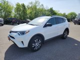 Used 2018 Toyota RAV4 LE image 4