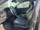 Used 2022 Kia Niro EX image 5
