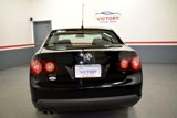 Used 2009 Volkswagen Jetta S image 4