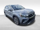 Used 2024 Volkswagen Taos SE image 3