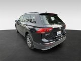 Used 2019 Volkswagen Tiguan SE image 4