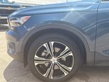 Used 2022 Volvo XC40 T4 Inscription w/ Advanced Package image 5