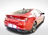 Used 2023 Hyundai Elantra SEL w/ Convenience Package image 5