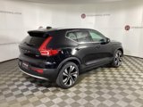 New 2025 Volvo XC40 B5 Ultra w/ Climate Package image 4