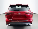 Used 2022 Toyota Highlander XSE image 6