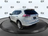 Used 2016 Nissan Rogue SV image 5