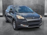 Used 2015 Ford Escape SE image 3